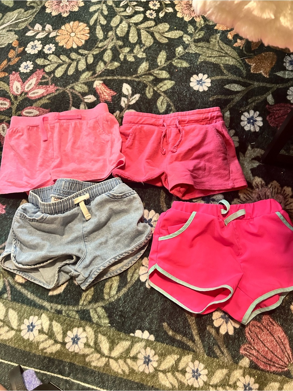 2t Shorts